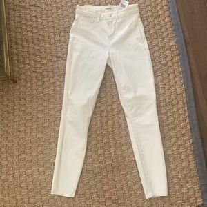 L’AGENCE ecru color pant. Size 24